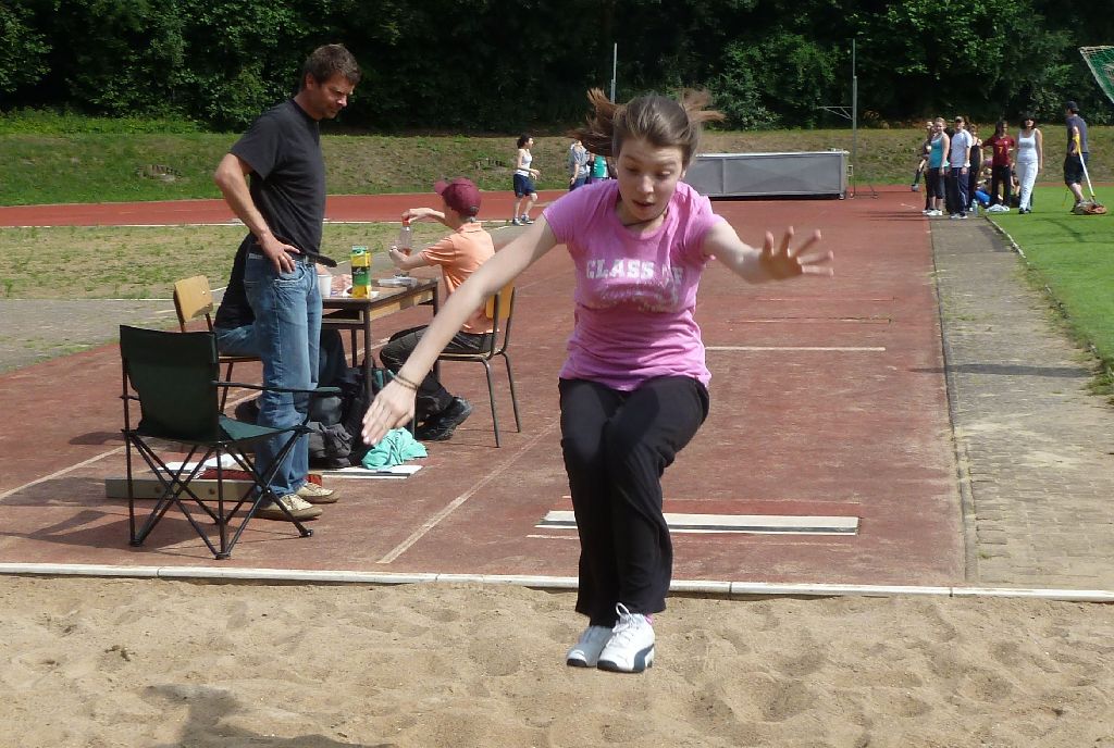 <i><b>Bundesjugendspiele 2011-056</b></i>